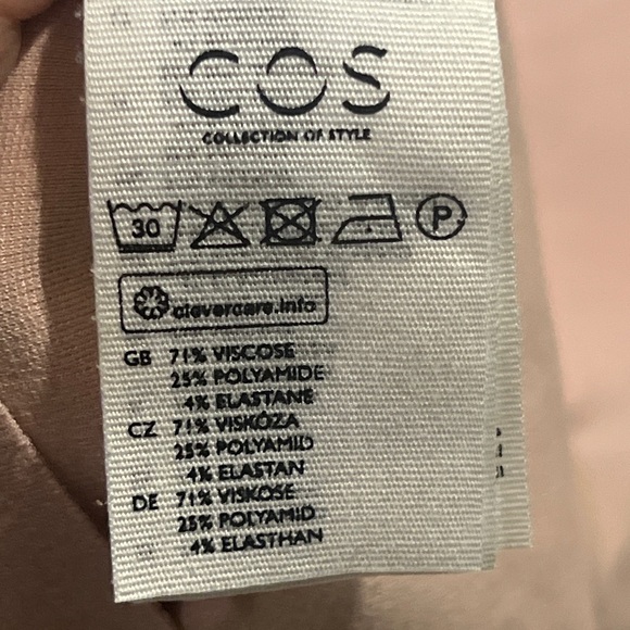 COS Circle Cut Layer Knit Mini Dress Size XS Extra Small Pink Travel Easy Fit - Picture 8 of 12